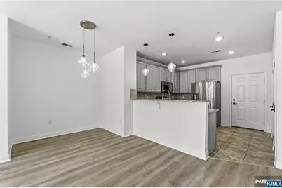 25 Veterans Drive, Wood Ridge, NJ 07075 - Photo 6