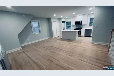 86 N Walnut Street, Ridgewood, NJ 07450 - Photo 6