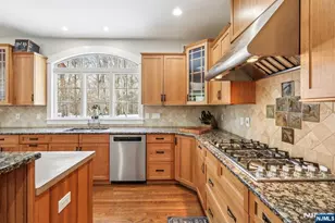 12 Cowie Rd, Chester, NJ 07930 - Photo 16