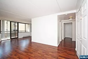 555 Gorge Road 3B, Cliffside Park, NJ 07010 - Photo 6