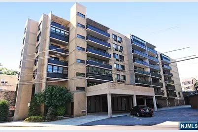 555 Gorge Road 3B #3B, Cliffside Park, NJ 07010 - Photo 1