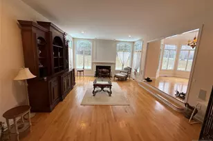 6 Trout Brook Ct, Chester, NJ 07930 - Photo 4