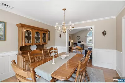 262 Cornwall Road, Glen Rock, NJ 07452 - Photo 16