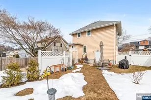 107 Chestnut St, Rochelle Park Township, NJ 07662 - Photo 32