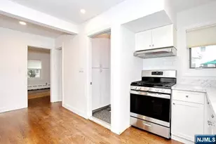 220 Raymond St, Hasbrouck Heights, NJ 07604 - Photo 6