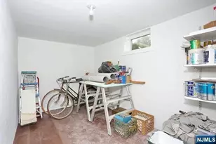 220 Raymond St, Hasbrouck Heights, NJ 07604 - Photo 32