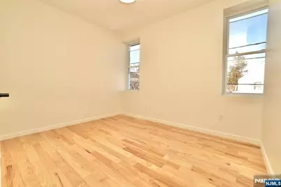 15 Palisade Avenue 7 #7, Bogota, NJ 07603 - Photo 6