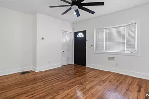 270 Ogden St, Orange, NJ 07050 - Photo 32