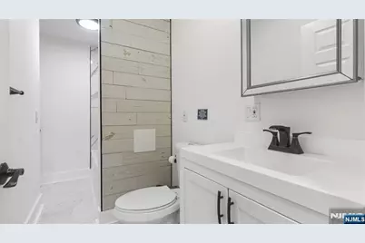 270 Ogden Street, Orange, NJ 07050 - Photo 12