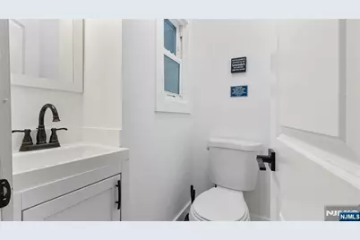 270 Ogden Street, Orange, NJ 07050 - Photo 24