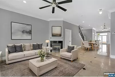 52 Myrtle B #B, Edgewater, NJ 07020 - Photo 2