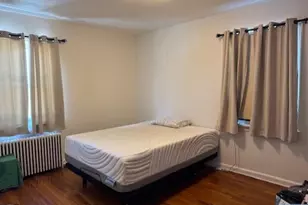 140 W Englewood Ave C4, Teaneck Township, NJ 07652 - Photo 4