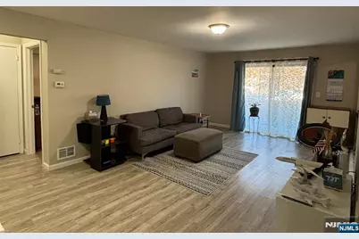 92 Beverly Hills Terrace 9204 #9204, Woodbridge Township, NJ 07095 - Photo 1