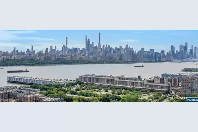 320 Adolphus Avenue 1009 #1009, Cliffside Park, NJ 07010 - Photo 6