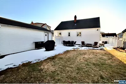 604 Elm Avenue, Saddle Brook Township, NJ 07663 - Photo 14