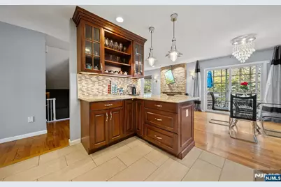 41 Ramsey Avenue, Ramsey, NJ 07446 - Photo 16