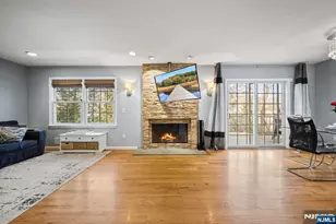 41 Ramsey Ave, Ramsey, NJ 07446 - Photo 8