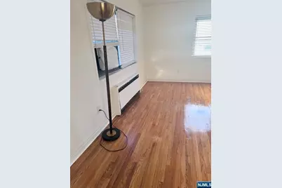 501 Linwood Drive 5J #5J, Fort Lee, NJ 07024 - Photo 6