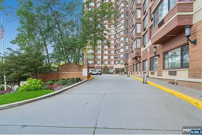 100 Old Palisade Road Pl16 #PL16, Fort Lee, NJ 07024 - Photo 4