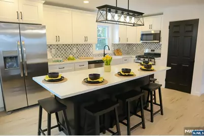 78 Poplar Avenue, Little Ferry, NJ 07643 - Photo 1