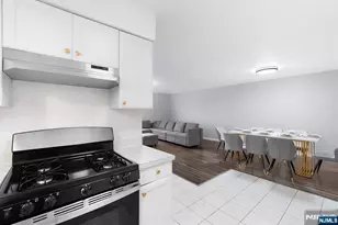 101 Oak Street 2, Bayonne, NJ 07002 - Photo 4