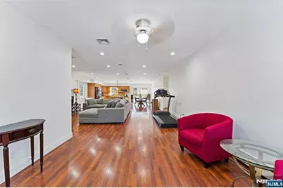 4 Harlow Crescent, Fair Lawn, NJ 07410 - Photo 12