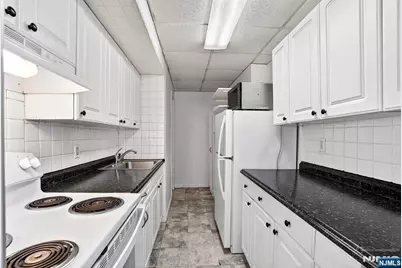 2148 South Street Ground #Ground, Fort Lee, NJ 07024 - Photo 8