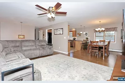 1400 Rt-208, Hawthorne, NJ 07506 - Photo 12