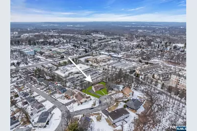 4 Korwel Court, West Orange Township, NJ 07052 - Photo 44