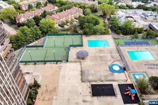 300 Winston 702, Cliffside Park, NJ 07010 - Photo 26