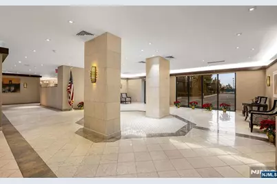 300 Winston 702 #702, Cliffside Park, NJ 07010 - Photo 2