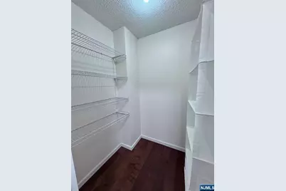 300 Winston 702 #702, Cliffside Park, NJ 07010 - Photo 18