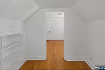 318 Gilbert Street, Ridgewood, NJ 07450 - Photo 12