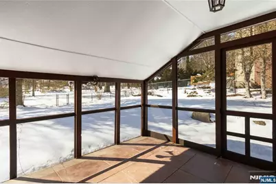 318 Gilbert Street, Ridgewood, NJ 07450 - Photo 10