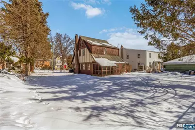 318 Gilbert Street, Ridgewood, NJ 07450 - Photo 26