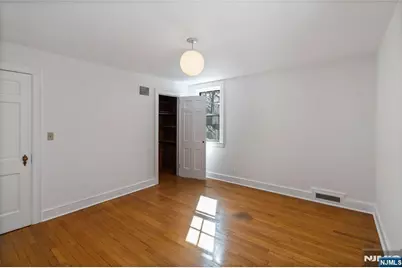 318 Gilbert Street, Ridgewood, NJ 07450 - Photo 20