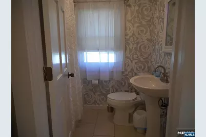 99 Elm Street, Elmwood Park, NJ 07407 - Photo 14