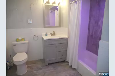 99 Elm Street, Elmwood Park, NJ 07407 - Photo 20