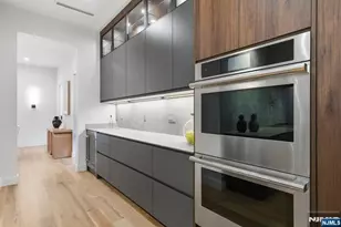 577 Floyd St, Englewood Cliffs, NJ 07632 - Photo 16