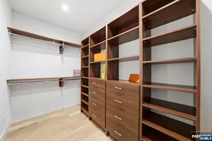 577 Floyd St, Englewood Cliffs, NJ 07632 - Photo 32