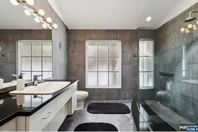 47 Hopper Farm Road, Upper Saddle River, NJ 07458 - Photo 28