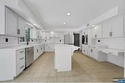 14 Washington Lane, Mahwah, NJ 07430 - Photo 18