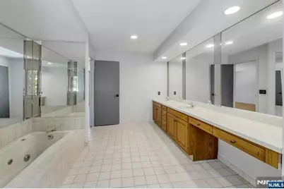 14 Washington Lane, Mahwah, NJ 07430 - Photo 36