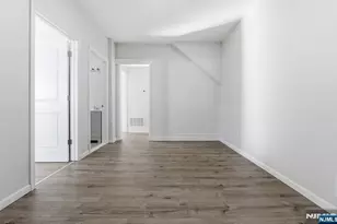 15 Highland Ave, East Orange, NJ 07018 - Photo 4