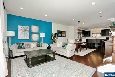 12-30 Plaza Road, Fair Lawn, NJ 07410 - Photo 16