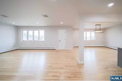 223 E Palisades Boulevard 2nd Fl #2nd FL, Palisades Park, NJ 07650 - Photo 4