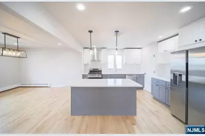 223 E Palisades Boulevard 2nd Fl #2nd FL, Palisades Park, NJ 07650 - Photo 12