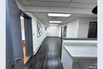 107 Stuyvesant Avenue 201 #201, Lyndhurst Township, NJ 07071 - Photo 6