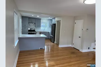34 Bergen Avenue, Bergenfield, NJ 07621 - Photo 2