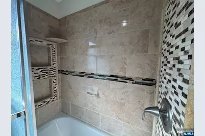 34 Bergen Avenue, Bergenfield, NJ 07621 - Photo 8